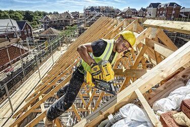 Акумуляторний цвяходер DEWALT 18 В/5 Ач, DCN692P2-QW