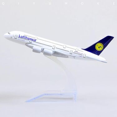 Металева модель літака Airbus A380 авіакомпанії Lufthansa в масштабі 1/400 з підставкою (15 см завдовжки), підходить для авіаційних ентузіастів як подарунок або декорація для виставки. 01.lufthansa