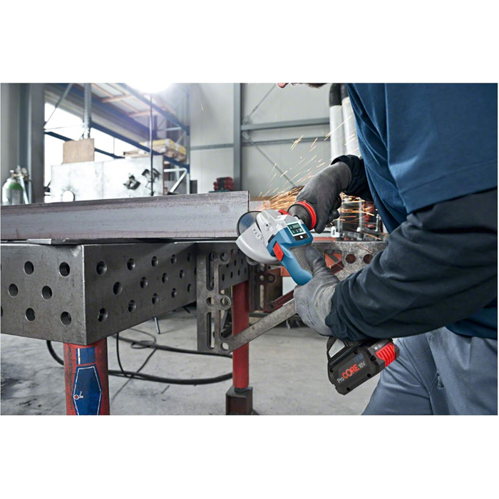 Акумуляторна кутова шліфувальна машина GWS 18V-10 SC (вкл. монтажний фланець, захисний кожух, захисний кожух, додаткова рукоятка,