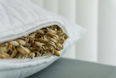 Подушка GIRAFFENLAND з органічного лушпиння спельти 40x80 см, стьобана біла, наповнена безпосередньо органічно вирощеним лушпинням спельти