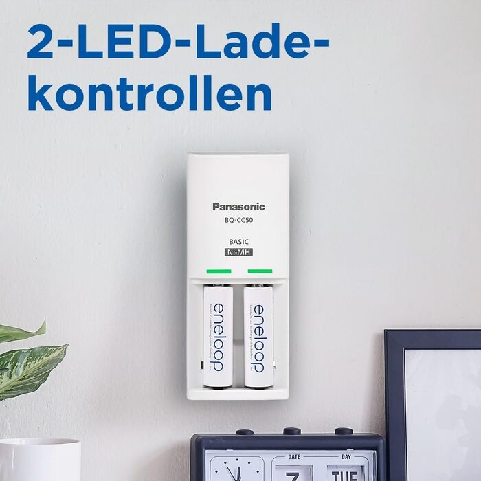 Компактний зарядний пристрій eneloop, для 1-2 нікель-металгідридних акумуляторів типу AA/AAA, час заряджання 10 годин, 9 функцій безпеки, включаючи 2 акумулятори eneloop типу AA (2000 мАг), зарядний пристрій з 2 акумуляторами eneloop типу AA