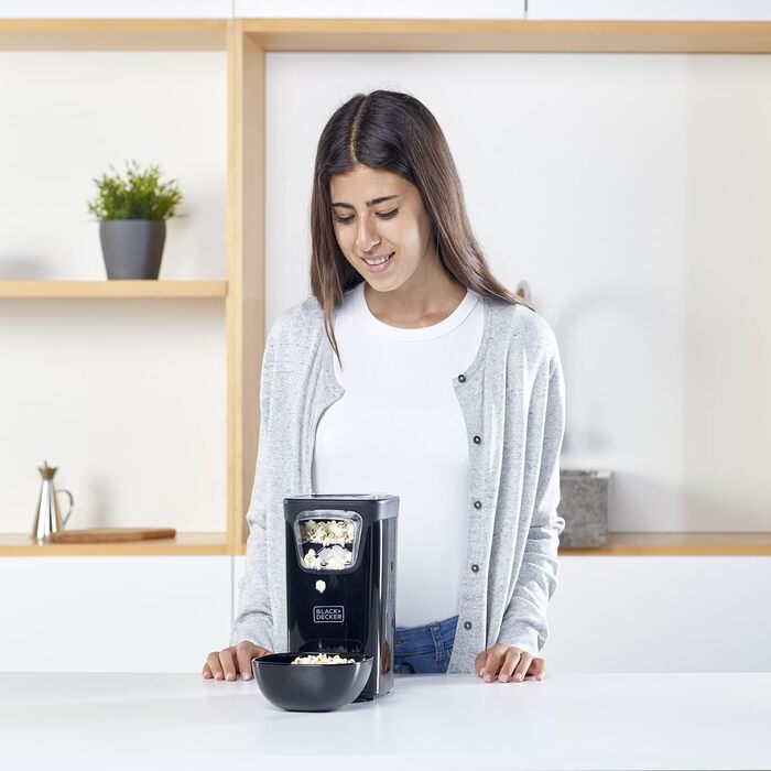 Виробник попкорну Black Decker BXPC1100E 1100 Вт Без олії Компактний Приготування всього за 3 хвилини Багатофункціональні мірні чашки Гаряче повітря Червоний