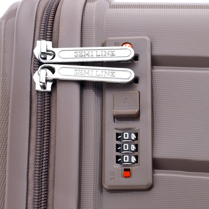 Валіза Semi Line 24' (M) Brown (T5768-2)