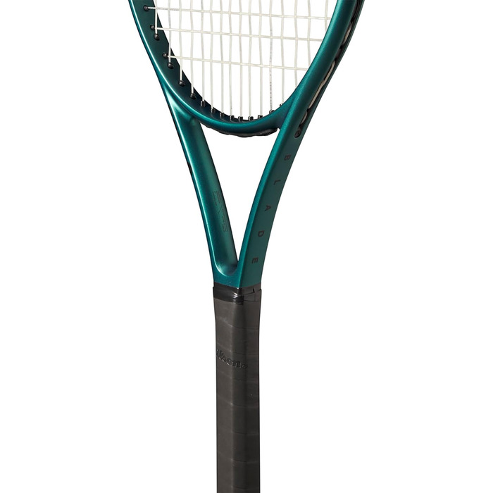 Тенісна ракетка Wilson Blade 26 V9, зелена, зі струнами, 255 г, L, 26 дюймів