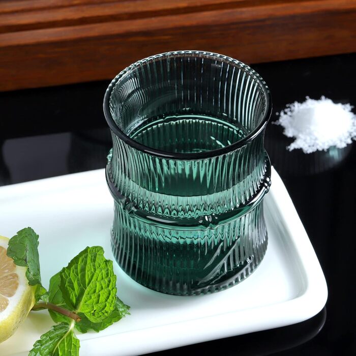Набір Joeyan з 4 шт. абельованих склянок для пиття бамбукової форми - 260 мл тиснені скляні стакани вінтажні зелені креативні скля