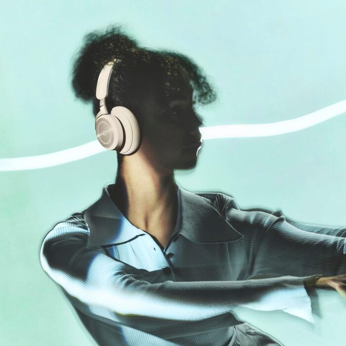 Бездротові накладні Bluetooth навушники преміум-класу з активним шумозаглушенням, 6 мікрофонів, час автономної роботи до 40 годин,