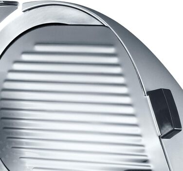 Універсальний слайсер GRAEF MASTER M80, сріблястий ніж із нержавіючої сталі Ø 170 мм, нахил до 30, безперервний режим, плавне регулювання товщини зрізу, металевий корпус, скляна підставка, легке очищення