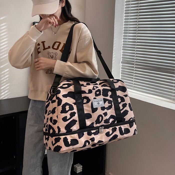 Жіноча спортивна сумка, дорожня сумка, 42,43 л, жіноча спортивна сумка для коротких поїздок з відділенням для взуття та відділенням для вологих речей, велика сумка на вихідні з зебровим та леопардовим принтом, водонепроникна, бежева, A