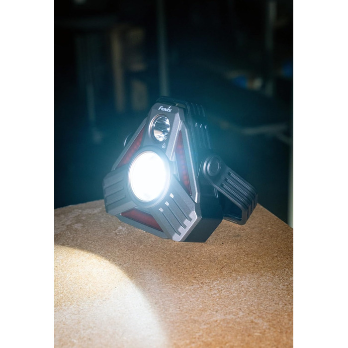 Кемпінговий сірий 5500 люмен, найпотужніший ліхтар з усіх коли-небудь створених. Fenix, 50R