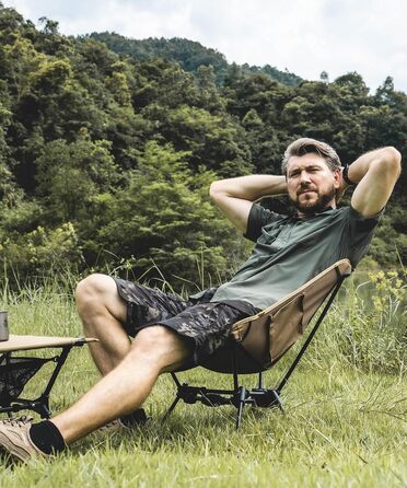 Складаний кемпінговий стілець OneTigris TIGERBLADE, вантажопідйомність 150 кг, легка трикутна рама, надлегкий складний стілець з 2 боковими кишенями для активного відпочинку та походів, колір койот-коричневий