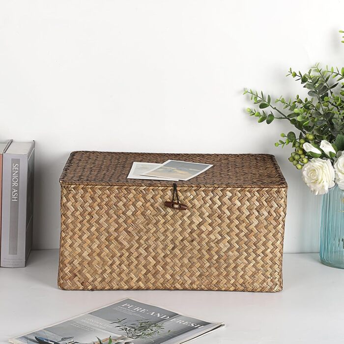 Плетений кошик для зберігання з морської трави з кришкою, натуральний плетений коричневий кошик-поличка з пряжкою для організації іграшок, одягу, фруктів для гардеробу, вітальня, 40 x 28 x 19 см, кавово-коричневий