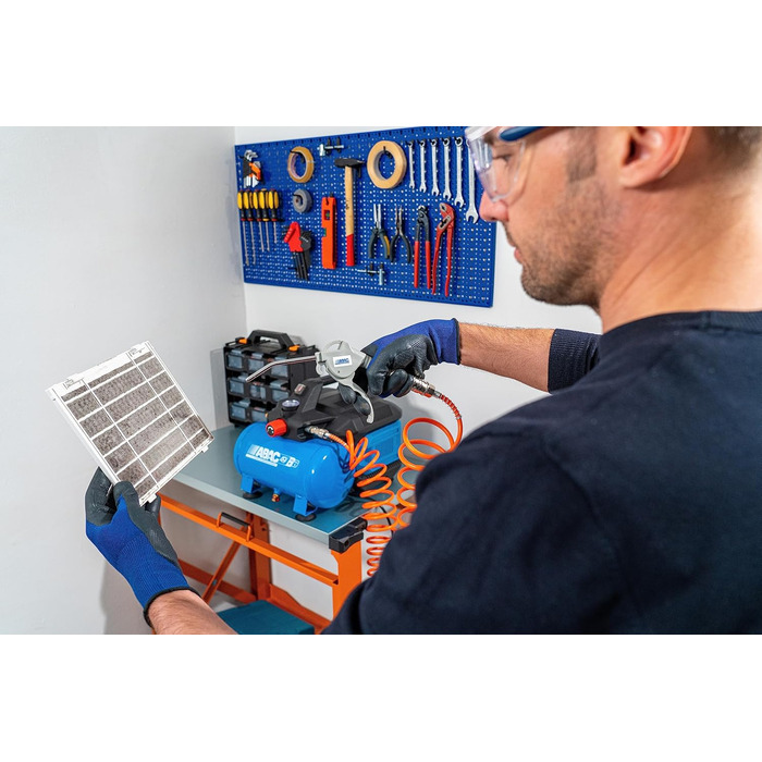 Малошумний портативний повітряний компресор EASE-AIR 6, Безмасляний повітряний компресор, Максимальний тиск 8 бар, Потужність 0,75