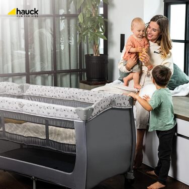 Дорожнє ліжечко Hauck Sleep N Play Center, Міккі Маус, швидко та компактно складається, з пеленальною підкладкою та сумкою для подорожей, 120 см x 60 см, від народження 15 кг SLEEP N PLAY Міккі Маус