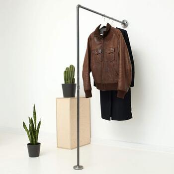 РІЗНІ Вішалка для одягу в індустріальному стилі - різні розміри, наприклад, 60 x 180 см - як настінна вішалка для курток та як вішалка для одягу - L-подібна, чорна, металева, Ш 60 x В 180 см