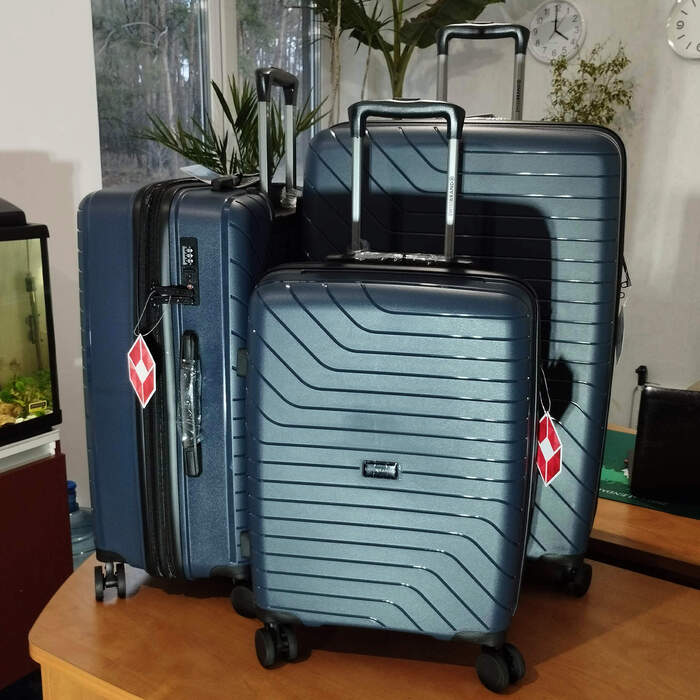 Валіза Swissbrand Eden (M) Petrol Blue (SWB_LHEDE011M)