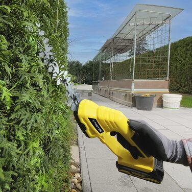 Акумуляторні ножиці для трави та кущів TROTEC PGSS 10-20V Лезо для трави 10 см, Лезо для кущів 20 см Запобіжний вимикач, батарея не входить до комплекту