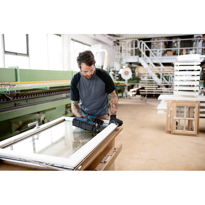 Акумуляторний цвяходер Bosch Professional 18V System GNH 18V-64 M (макс. Ø цвяха 1,6 мм, довжина цвяха 64 мм, вкл. L-BOXX, без аку