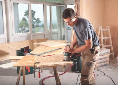 Лобзик Metabo STE 140 Plus (601403500) пластиковий корпус, номінальна вхідна потужність 750 Вт, вихідна потужність 420 Вт, глибина