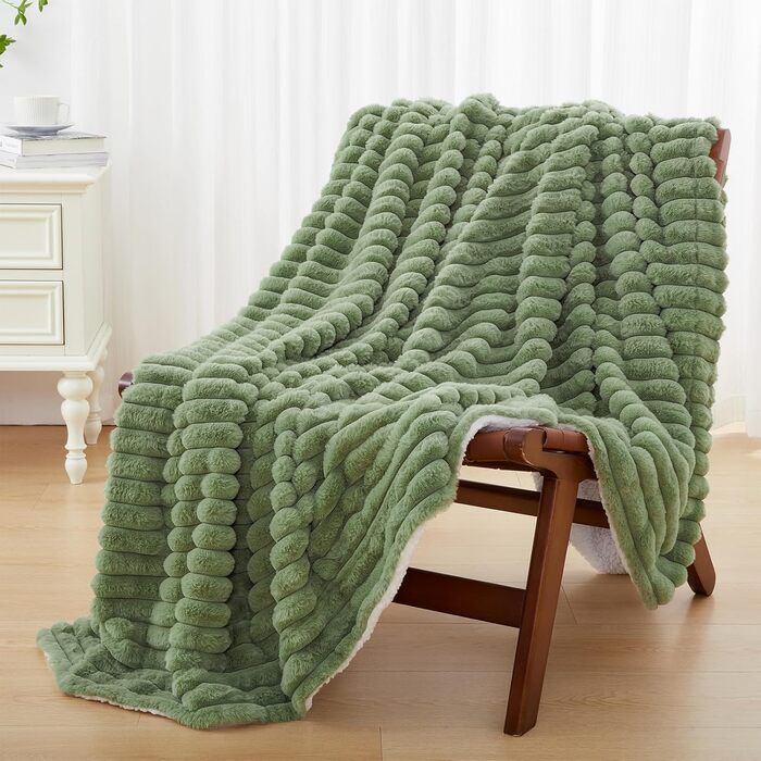Товста плюшева ковдра Tofinel, пухнаста, 150x200 см - Маленька шерпа ковдра, шавлієво-зелена та ковдра для дивана, ковдра з імітації вовни, портативна тепла пухнаста пледка для вітальні та пікніка, флісова ковдра, 150x200 см, шавлієво-зелена 1