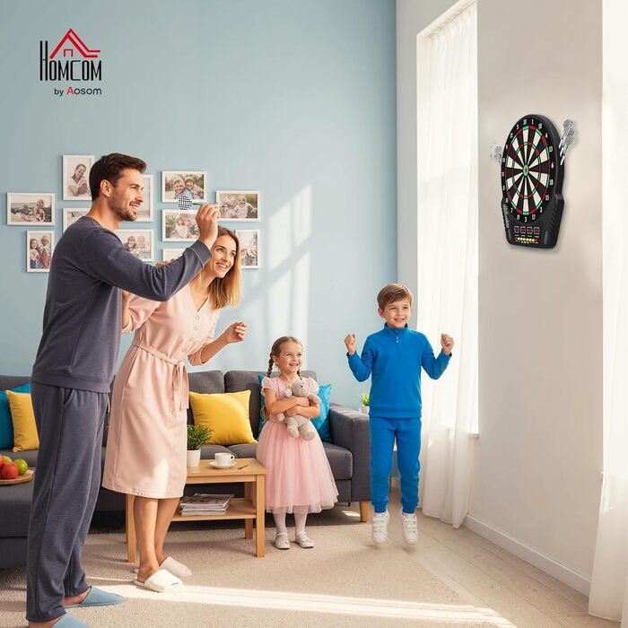 Набір електронних дротиків HOMCOM зі світлодіодним дисплеєм, автоматичним підрахунком очок, звуковими ефектами, 6 дротиків, 24 головки для дротиків, 27 ігор та 243 варіантами влучань для 16 гравців, 44 x 51,5 x 3,2 см