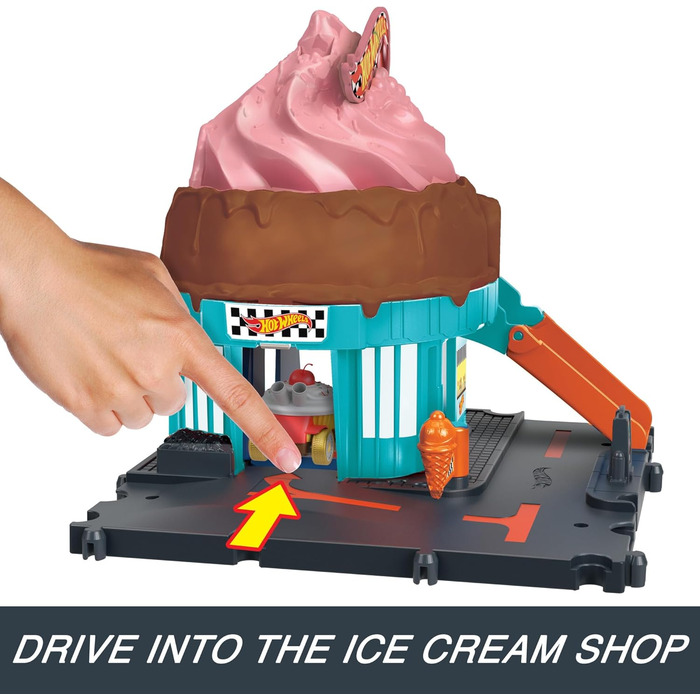 Із дорожнім знаком, включає автомобіль 164, для дітей віком від 4 років, HTN77, 39s Race Netflix - City Downtown Playset Ice Cream