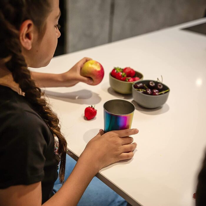 Дитячі стаканчики Greens Steel з нержавіючої сталі - Веселка, 300 мл Преміальні склянки для пиття Без пластику Штабелюваний, міцний та багаторазовий набір для пиття Ідеально підходить для дітей Стійкий до подряпин, нековзний, 300 мл (упаковка з 4 шт. , Ве