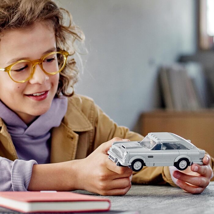 Іграшка-автомобіль Джеймса Бонда з фільму Не час вмирати, модель автомобіля для збірки з міні-фігурки, колекційний набір, подаруно