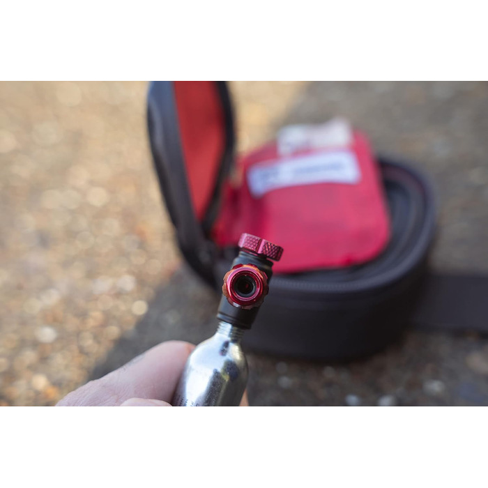 Регулятор CO2 SILCA EOLO IV Компактна конструкція з поворотним гвинтовим регулювальним клапаном Сумісний з універсальними різьбовими картриджами CO2 Тільки головка регулятора CO2 червоний/чорний