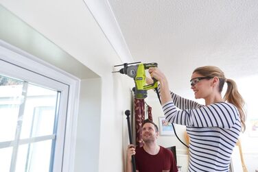 Електричний ударний дриль потужністю 800 Вт (швидкозажимний патрон 13 мм, макс. кількість ударів в хвилину 50 000) Perfor SDS 800