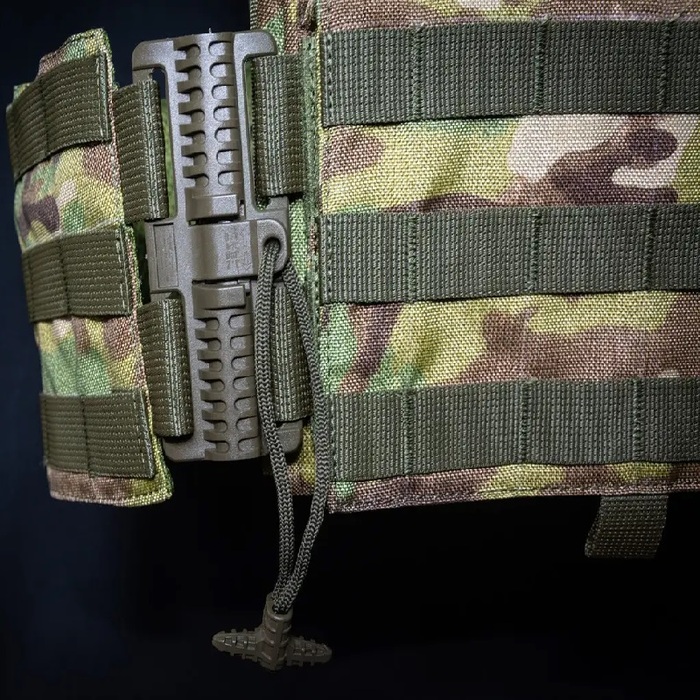 Плитоноска з швидкоскидом та кишенями кордура Kirasa мультикам (Арт.KI1050)