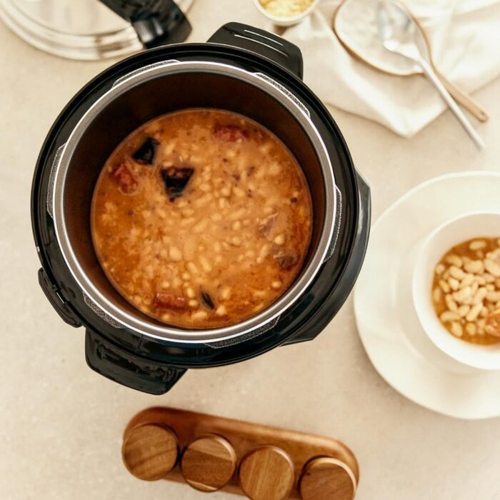 Електрична мультиварка-скороварка NEWLUX Chef Pot V110, 10 програм, 1000 Вт, об'єм 6 л, таймер на 24 години, функція підігріву, 2 режими тиску