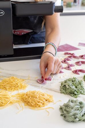 Електрична машина для пасти RGV Pasta Ora 3 насадки, 5 рівнів товщини тіста, насадки для тальйоліні 2 мм та тальйотеле 6 мм