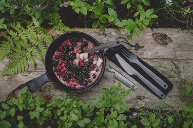 Набір титанових столових приборів надлегкі столові прибори для кемпінгу з ножем, виделкою, ложкою, відкривачкою для пляшок та консервів, включаючи повітропроникний сітчастий чохол для швидкого сушіння