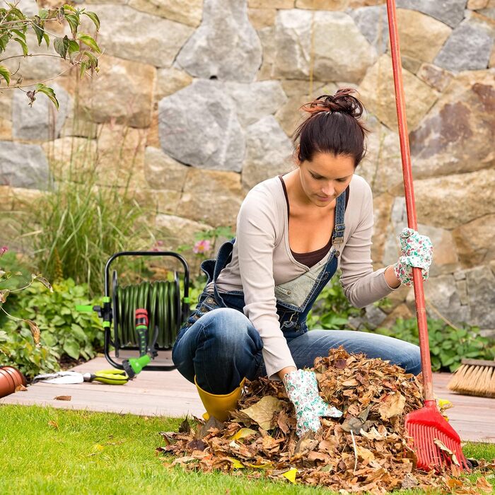 Котушка для шланга Relaxdays, для 30 м шланга 1/2, сталь, пластик, тримач шланга, 38 x 42 x 31 см, чорний/зелений