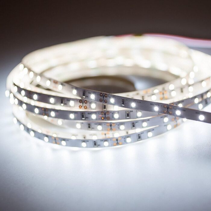 Світлодіодна стрічка Mextronic LED 3528 Холодне біле світло (6000K) 24W, 500 см, 24V, IP44