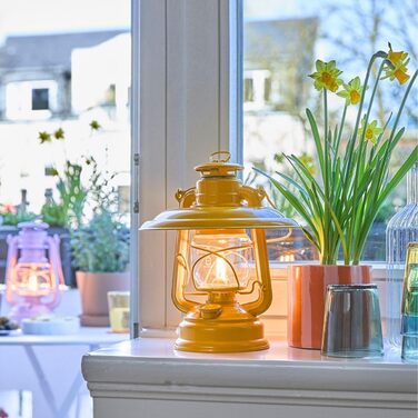 Світлодіодний ліхтар Feuerhand Baby Special 276 жовтий - ідеально підходить для вітальні, балкона або патіо - регульоване тепле біле світло, 18 днів роботи від батареї - виготовлено в Німеччині