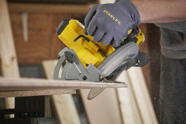 Акумуляторна ручна циркулярна пила Stanley FatMax 18В SFMCS500B (регулювання глибини та кута різання до 50 без інструменту, з можл