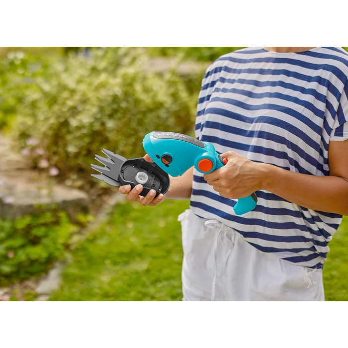Набір Gardena ComfortCut Li акумуляторні ножиці для трави та телескопічна ручка з колесами, регульована рукоятка з LED-індикатором, заміна лез без інструментів (9889-20)