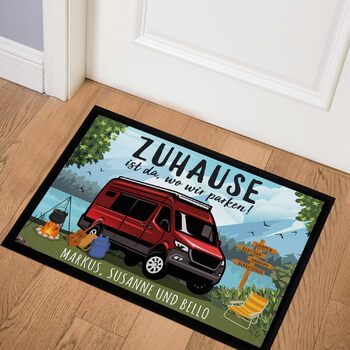 Персоналізований килимок для дверей з іменем для родини з кемпера - Дім там, де ми паркуємося - нековзний та миється - чорний - 60x40 см