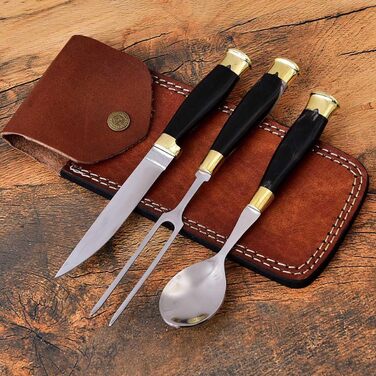 Середньовічний набір столових приборів, кований вручну. Ручка виготовлена з буйволячого рогу. MAQ4527 Чорний