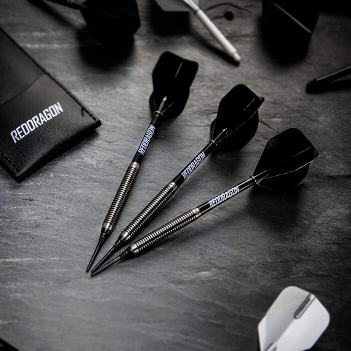 Набір дротиків RED DRAGON Pegasus Tungsten з м&39яким наконечником (Dartpfeile) - 18 г або 20 г - чорні стеблі, чорні стрілки 18.0 грамів