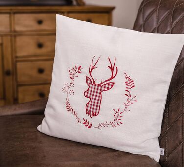 Бежева соснова подушка з вишивкою оленя, розмір 40х40 см, наповнена сосновою стружкою зі швейцарської сосни (червоного кольору)