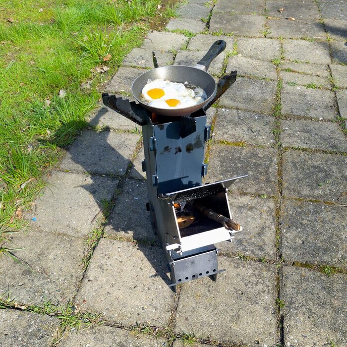 Велика система розетки Fire World Rocket Stove виготовлена з міцної сталі товщиною 3 мм