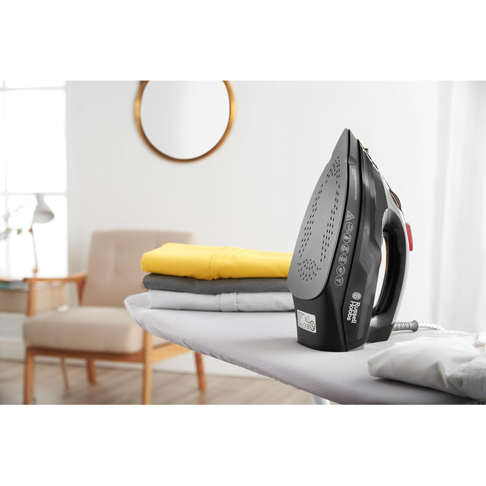 Парова праска Russell Hobbs 3100 Вт, пар 70 г / хв, додатковий паровий удар 210 г / хв Праска (350 мл, керамічна підошва, функція