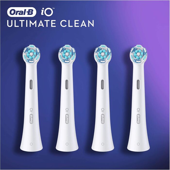 Електрична зубна щітка Oral-B iO Series 4, матова чорна/досить біла та щітки для чищення iO Ultimate, Ultimate Tooth Cleaning з технологією iO, для зубних щіток Oral-B, 4 шт. и