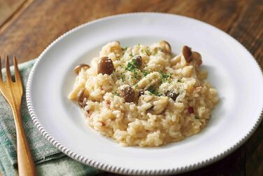 Електрична скороварка, 1090 Вт, 10 автоматичних програм, кошик для приготування на пару, чорна, 7548