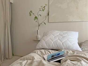 Антиалергенна подушка ZOLLNER із зигзагоподібним стеганням, 60x80 см - наповнювач з поліестеру - дихаючий чохол зі змішаної тканини - можна прати при температурі до 95C - готельна якість, біла, 60 x 80 см