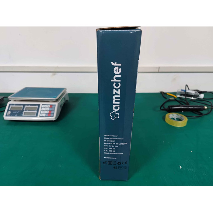 Портативна індукційна плита AMZCHEF потужністю 2000 Вт з тихим ходом, 9 рівнями потужності та температури, 4 автоматичними меню, ультратонким дизайном корпусу, захисним замком, таймером, сірим