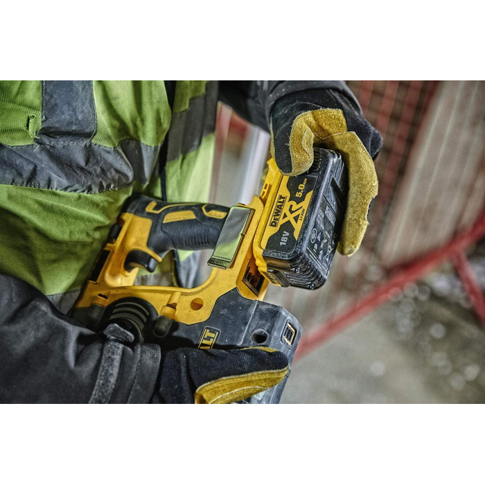 Акумуляторний комбінований перфоратор Dewalt 18 В SDS-plus DCH274P2T (24 мм) (обмежувач обертання та удару, безщітковий двигун, шв