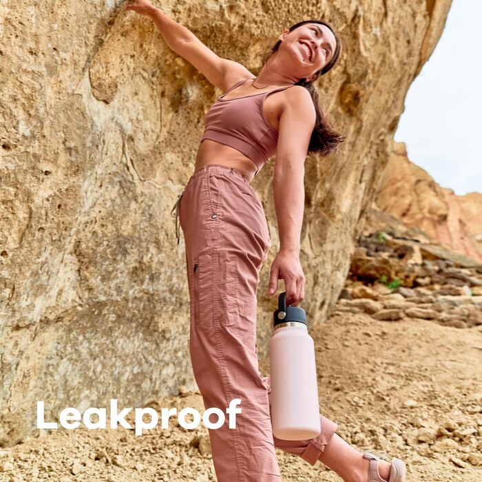 Ізольована пляшка для води з нержавіючої сталі об&39ємом 1180 мл (40 унцій) - Спортивна пляшка з герметичною кришкою та ремінцем - Можна мити в посудомийній машині - Великий отвір - Чорна гнучка кришка